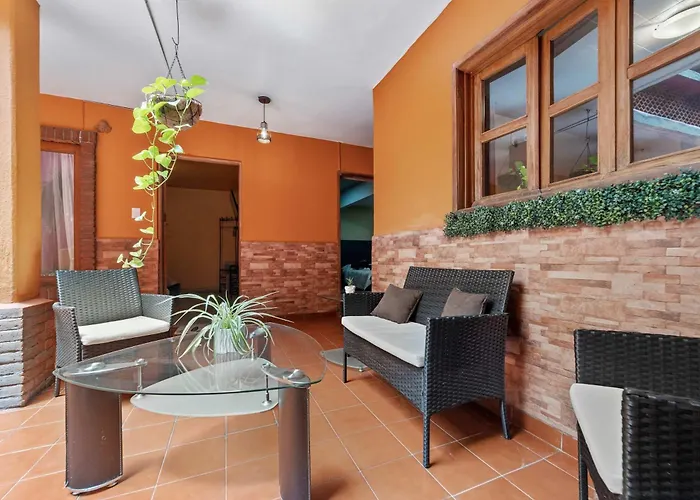 Сasa de vacaciones Charming 2-bedroom Retreat In Lomas De Bezares