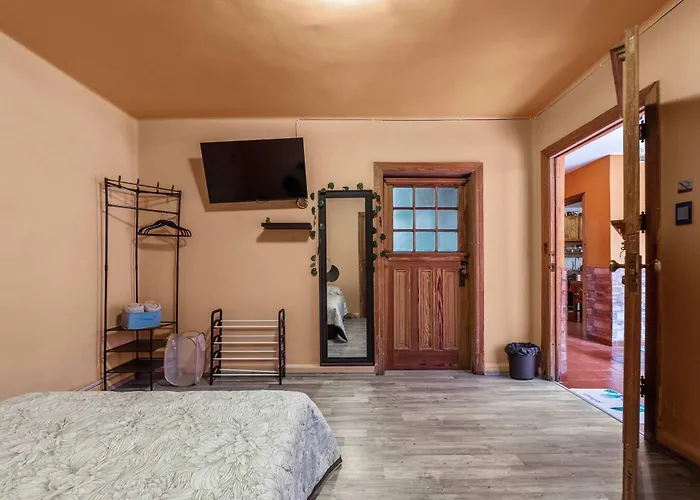 Сasa de vacaciones Charming 2-bedroom Retreat In Lomas De Bezares
