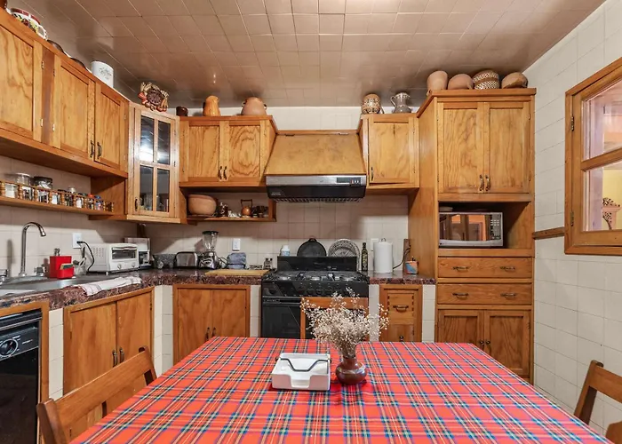 Сasa de vacaciones Charming 2-bedroom Retreat In Lomas De Bezares